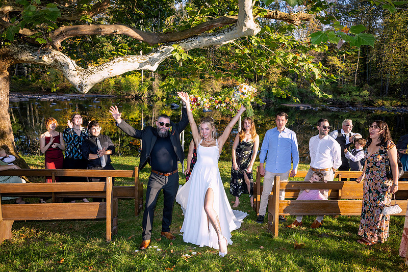 “Crested Hen Farms wedding photos New York”