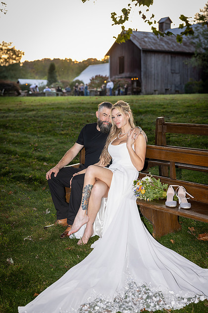 “Crested Hen Farms wedding photos New York”