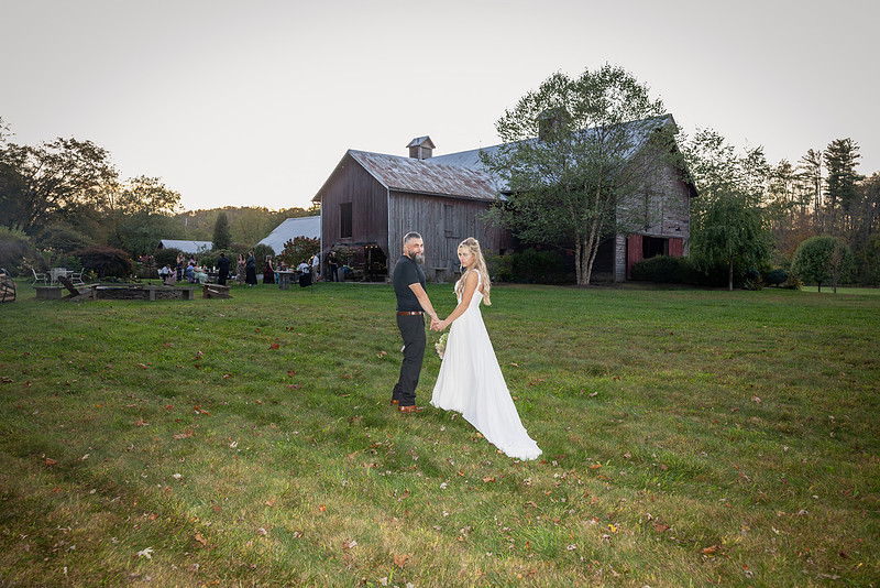 “Crested Hen Farms wedding photos New York”