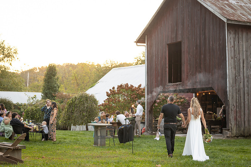 “Crested Hen Farms wedding photos New York”