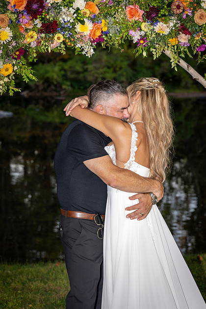 “Crested Hen Farms wedding photos New York”