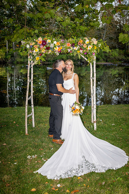 “Crested Hen Farms wedding photos New York”
